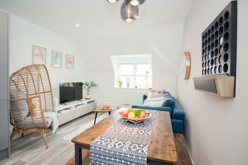 Apartamento Stylish 2 Bedroom Apt - Parking - 5 Mins Walk To Beach