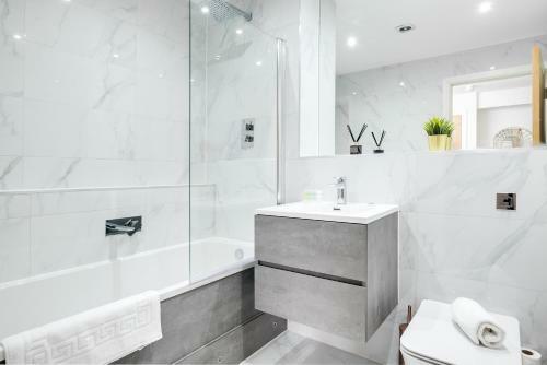 Haus New Luxury 2 Bedroom Apartment City Centre