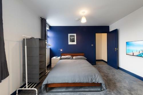Apartamento Bristol Mural By Mycityhaven
