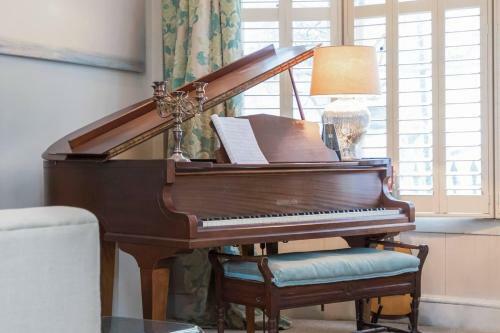 Large Regency Beach House Dog Friendly Brighton