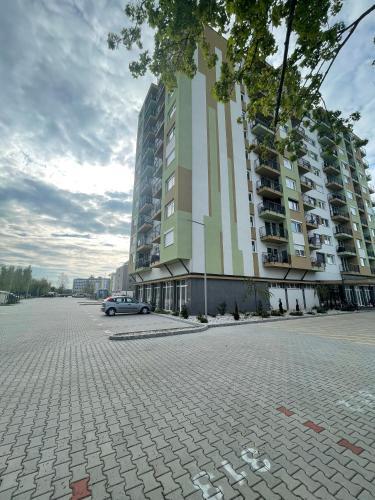 Ez�stpart Holiday Apartman