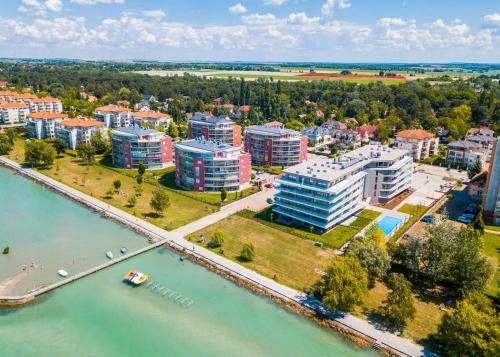 Mf Coral 64 Premium Apartment