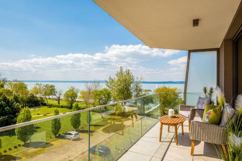 Mf Coral 64 Premium Apartment