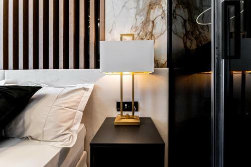 Hostal Nero Luxury Suites