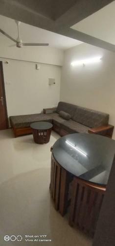 Pushpanjali Apartments