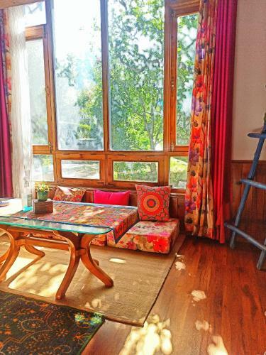 Meraki Cottages