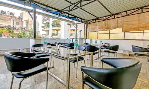 Hostal Treebo Trend Sai Village Gold Souk