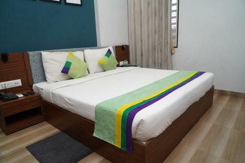 Hotel Ballfin Indore