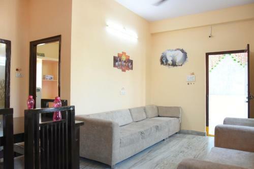 Apartamento 303 Spacious 2bhk, 2bathrooms, Ac, Fully Furnished