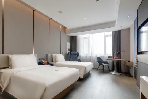 Atour Hotel Jinan High-speed East Railway Station