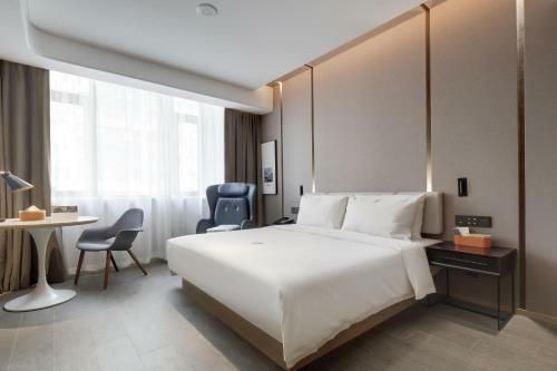 Atour Hotel Jinan High-speed East Railway Station