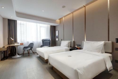 Atour Hotel Jinan High-speed East Railway Station