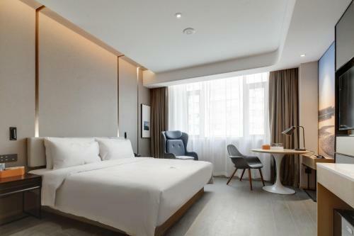 Atour Hotel Jinan High-speed East Railway Station