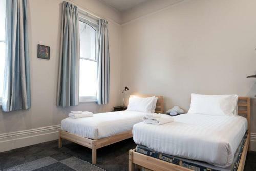 Apartamento Generous Victorian Terrace In Cbd ? Parking & Wifi