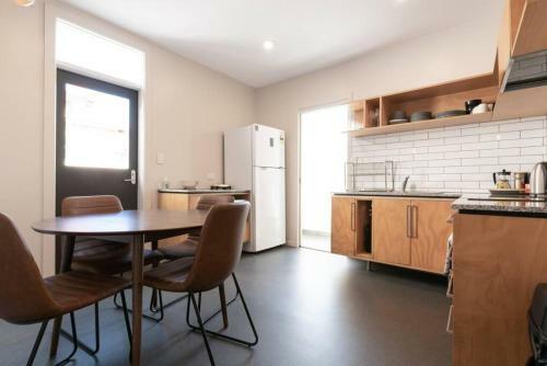 Apartamento Generous Victorian Terrace In Cbd ? Parking & Wifi