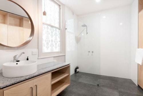 Apartamento Generous Victorian Terrace In Cbd ? Parking & Wifi