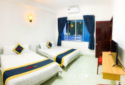 New Hotel