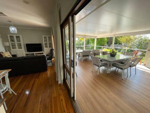 Villa 270 On Church - Tranquil Winter Escape