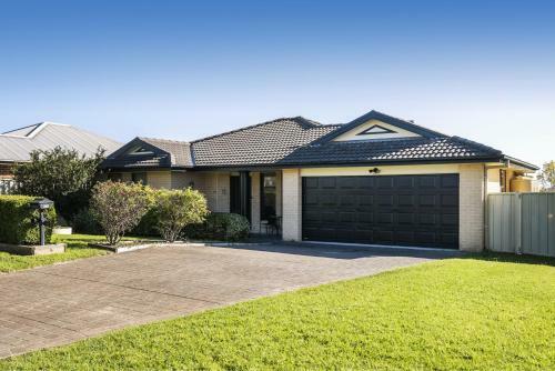 Peaceful And Spacious 4-bed Mudgee Home