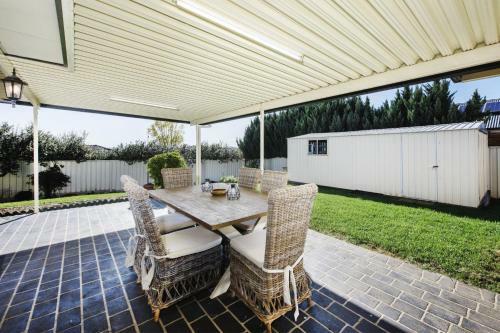Peaceful And Spacious 4-bed Mudgee Home