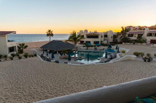 Beautiful Beachfront Terrasol!! 2 Bedroom 2 Bathroom Airport Pickup!