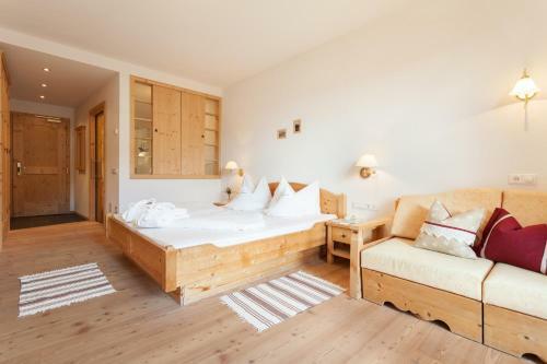 Hotel Familienalm Taser