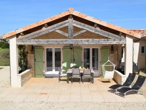 Villa Pierre De Jourdan