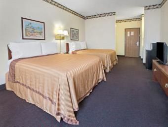 Hotel St. Louis Travelodge