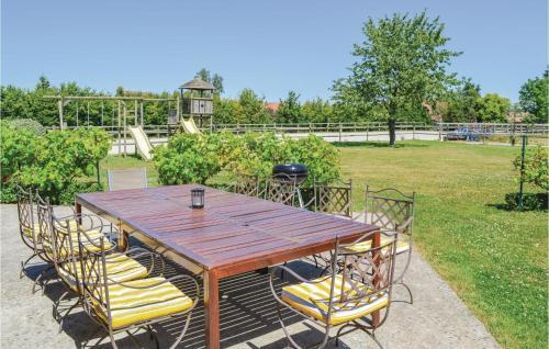 Holiday Home Arques Rue Jules Ferry IV