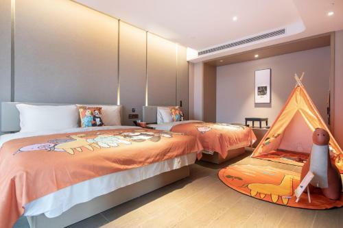 Atour Hotel Meishan Government Affairs Center