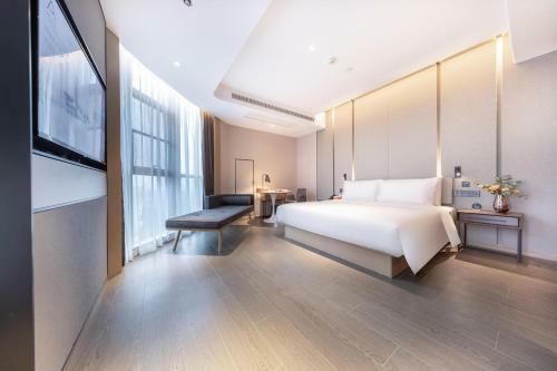 Atour Hotel Meishan Government Affairs Center
