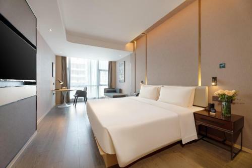 Atour Hotel Nanning Wuxiang Headquarter Base