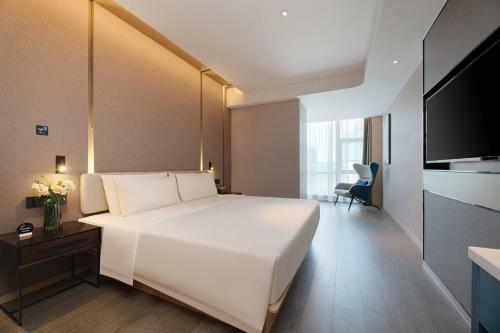 Atour Hotel Nanning Wuxiang Headquarter Base