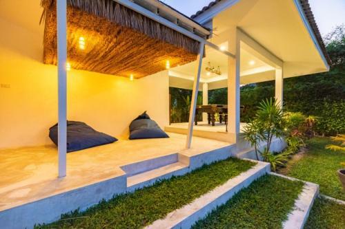 4 Bedrooms Villa With Swimming Pool And Pool Table