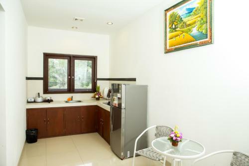 Hostal Ayu Duwur Beji