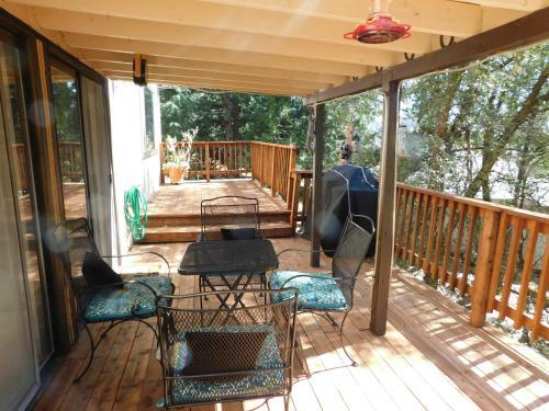 The Lookout 770 Home