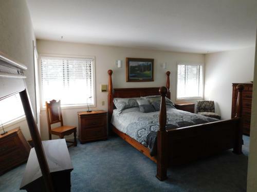 The Lookout 770 Home