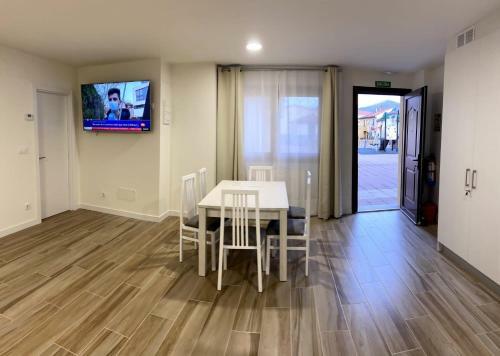 Apartamentos Torreones De Cartes