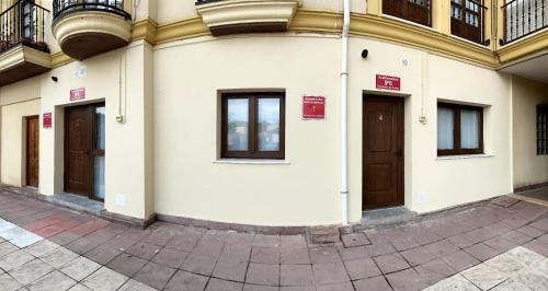 Apartamentos Torreones De Cartes