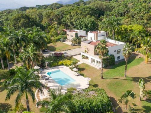 Luxe Villa De Verano Boutique / Pool & Hot Tub 7bd