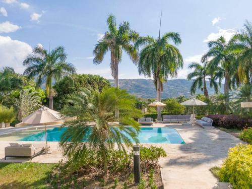 Luxe Villa De Verano Boutique / Pool & Hot Tub 7bd