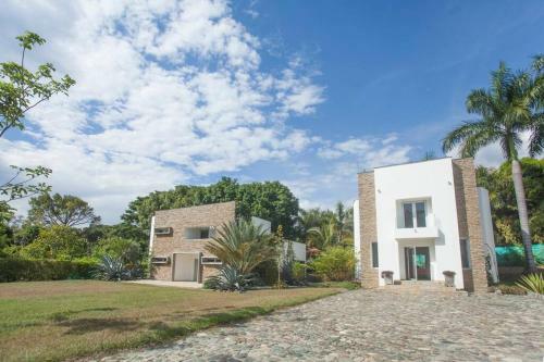 Luxe Villa De Verano Boutique / Pool & Hot Tub 7bd