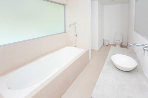 Luxe Villa De Verano Boutique / Pool & Hot Tub 7bd
