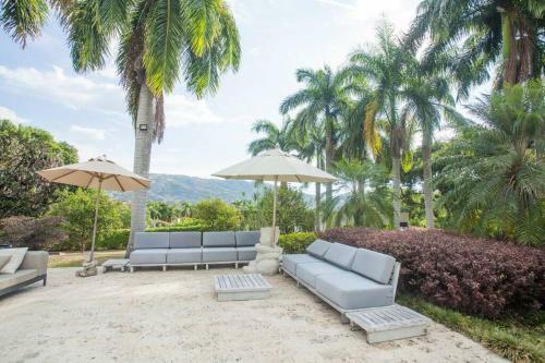 Luxe Villa De Verano Boutique / Pool & Hot Tub 7bd