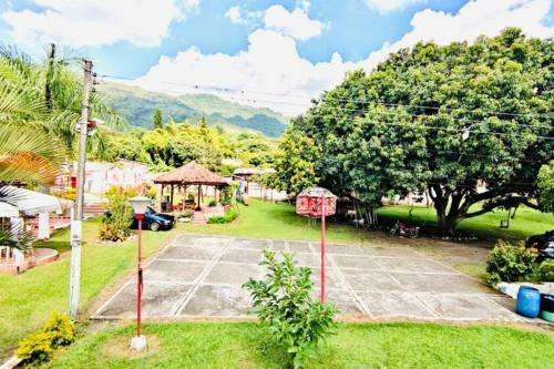 Great 7 Bedroom 7 Bath Finca With Pool