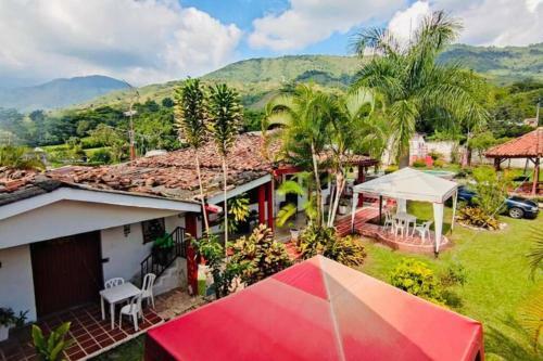 Great 7 Bedroom 7 Bath Finca With Pool
