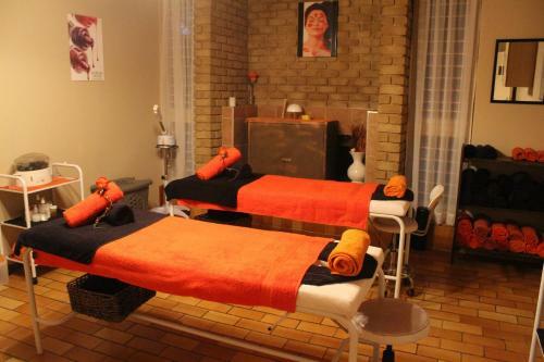 Hostal Ikhutsa Ultimate Relaxation Spa And Guesthouse