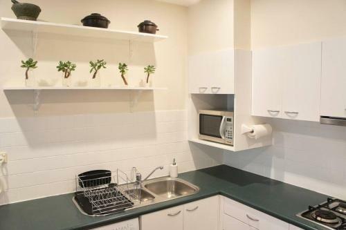 Apartamento Refurbished 2 Bedroom Apt With Secured Parking!