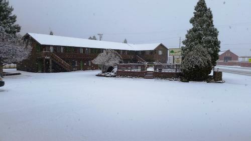 Murphey's Motel Llc