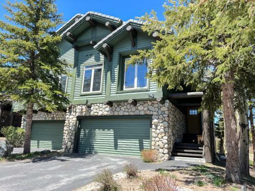 Apartamento Snowcreek V #742 Condo
